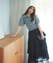 NATURAL BEAUTY BASIC/グロッシーティアードスカート　24AW/506567579