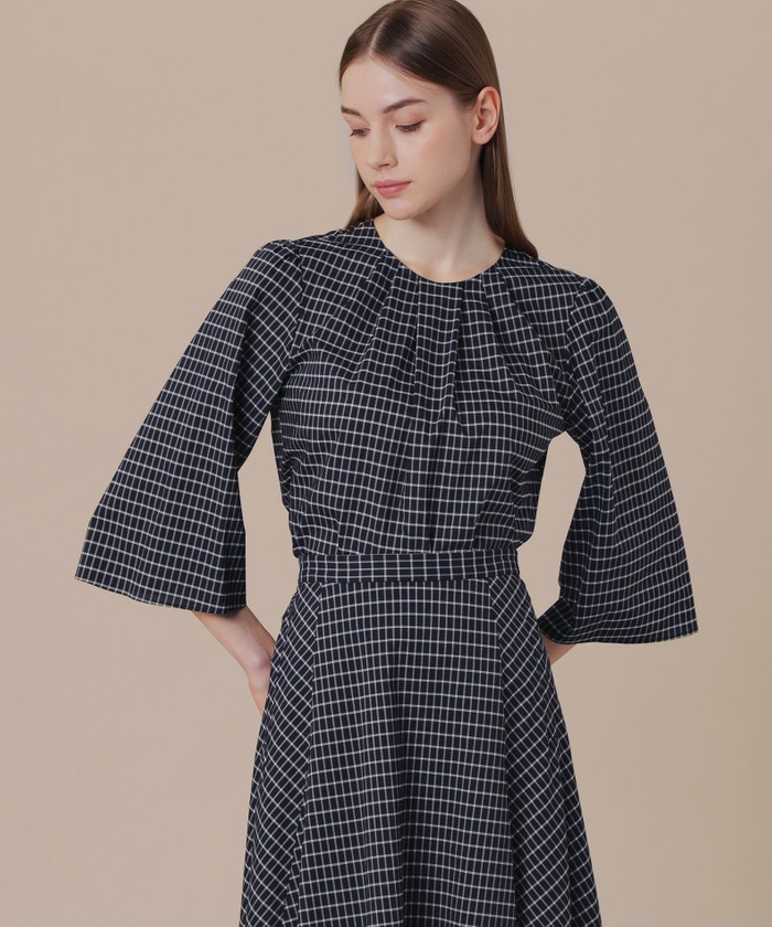 おまとめ シップス、マッキントッシュロンドン シャツ2点 30,000～¥49,999｜シャツ・ブラウス｜MACKINTOSH LONDON