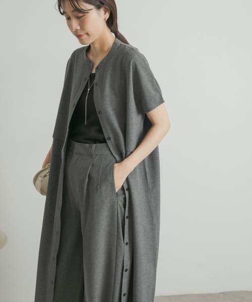 URBAN RESEARCH DOORS(アーバンリサーチドアーズ)/『UR TECH DRYLUXE』レイヤードライクシャツワンピース/CHARCOAL