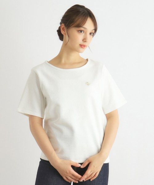  LAURA ASHLEY(ローラアシュレイ)/【ポイント刺繍入り／コットン100％】ミスタージョーンズ柄 刺繍Tシャツ/オフホワイト（003）