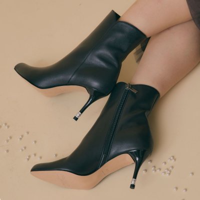 セヴン トゥエルヴ サーティ SEVEN TWELVE THIRTY Lovel