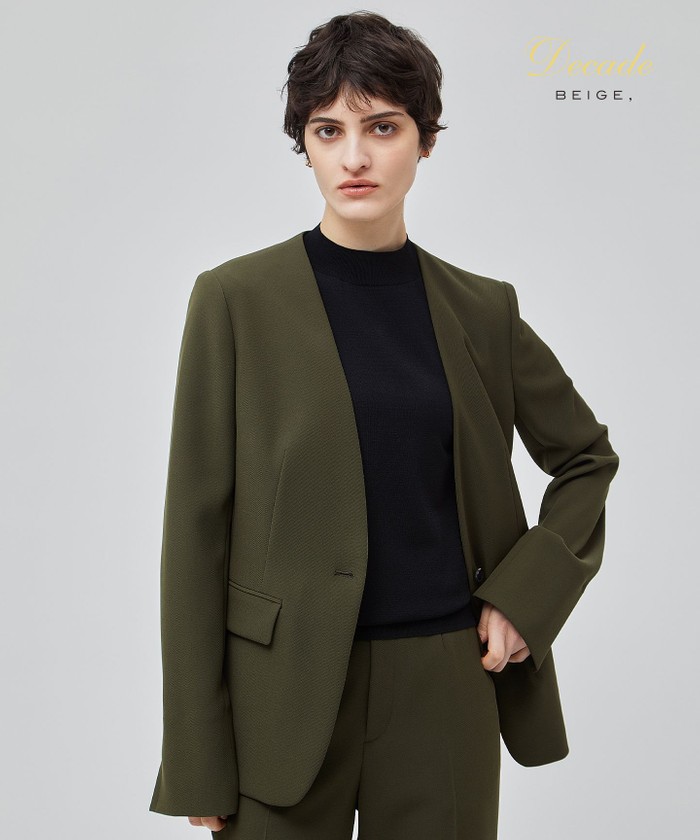 【美品】BEIGE. ベイジ 日本製　長袖　Vネック 上質 ノーカラージャケット LUIZA ／ ノーカラージャケット（JKCWCS0701