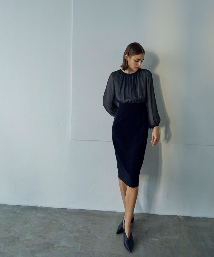 EPOCA エポカ フィオーレリーバーレースドレスワンピース ネイビー 40 ブルー系｜ワンピース・ドレス｜EPOCA(エポカ)｜阪急百貨店公式通販