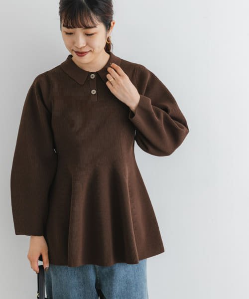 URBAN RESEARCH ROSSO(URBAN　RESEARCH　ROSSO)/【予約】F by ROSSO　ウォッシャブル衿付きペプラムニット/BROWN