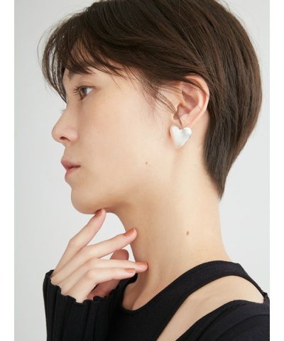 プランプハートピアス