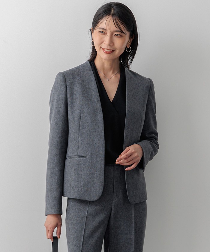 【極美品】23区　ニジュウサンク　ノーカラー　ジャケット　スーツ　大きめ　L ニジュウサンク 23区 ウール100%ノーカラージャケット Lグレー