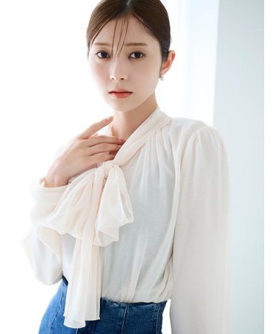 シフォンボウタイブラウス