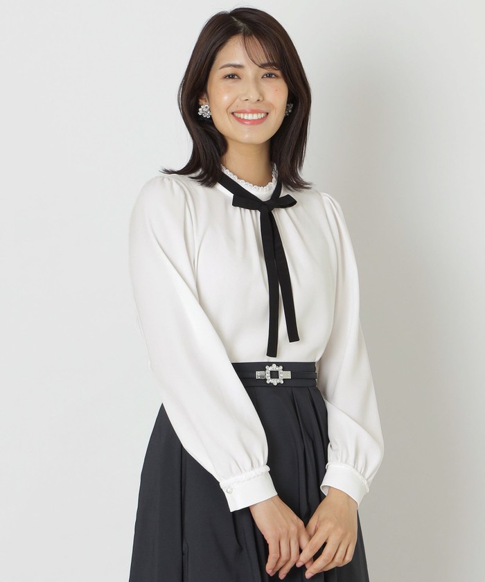 TO BE CHIC - 再値下げしました。TO BE  CHIC⭐︎ブラックブラウス新品タグつき TO BE CHIC｜トゥー ビー シックのシャツ/ブラウス（ブラック