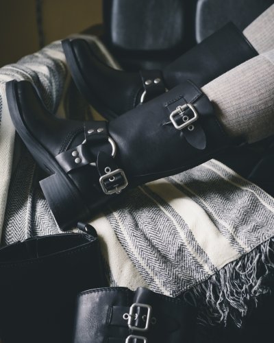 スティーブ マデン STEVE MADDEN レザーバイカーブーツ