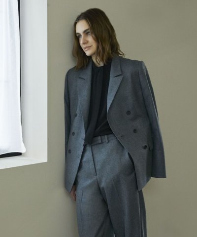 【VERY NaVY2024年12月号掲載】ストレッチウールフラノ ダブルブレス