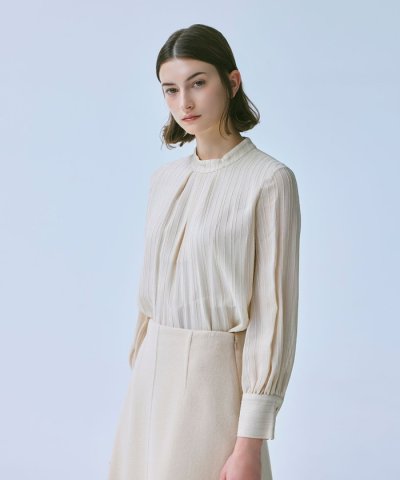 ラメジャガードストライプ　ブラウス