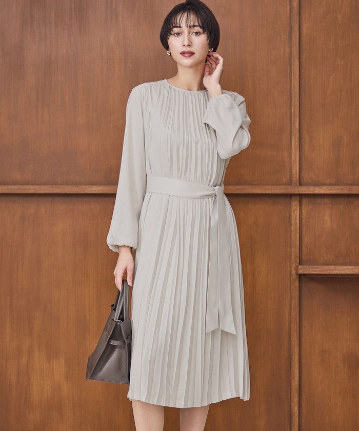 未使用新品 DeNio/デニオ ワンピースドレス ベージュ M 約4万円 30,000～¥49,999｜ワンピース・ドレス｜23区(ニジュウサンク)｜阪急