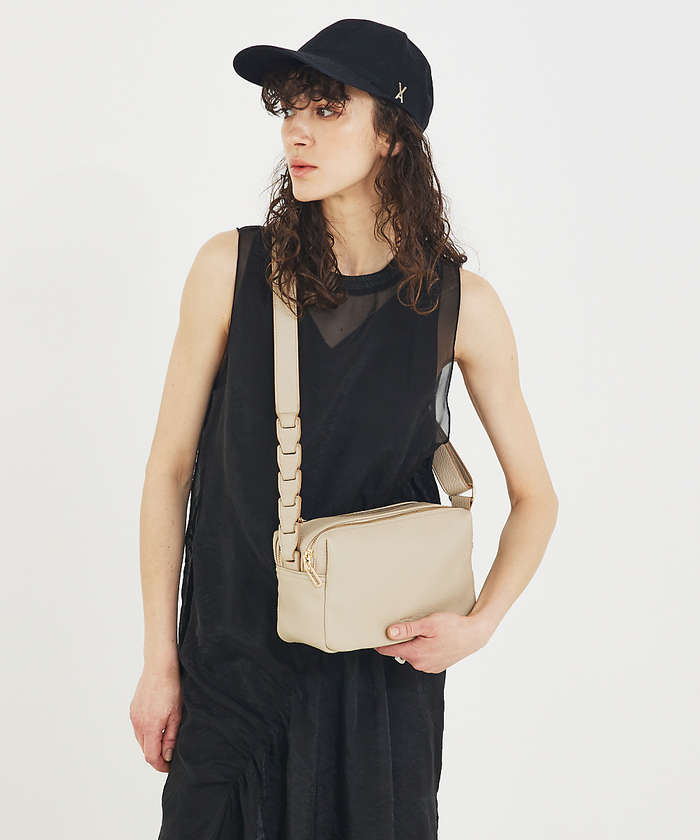 TVドラマ使用商品】Frec/WファスナースクエアショルダーBAG