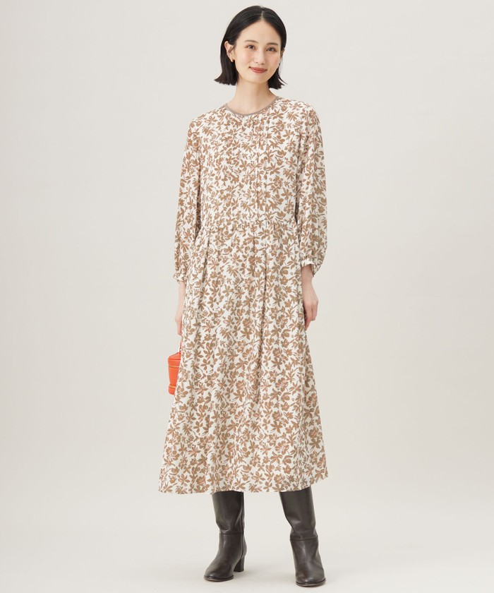 洗える】スノーフラワープリント ワンピース(507729653)｜阪急百貨店