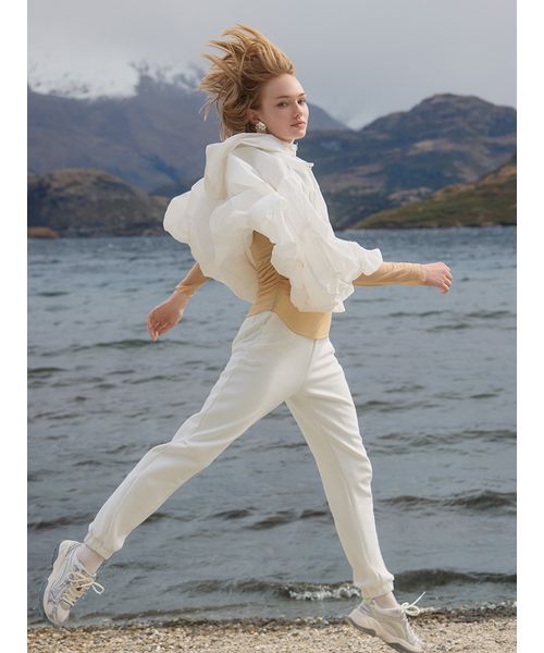 美品 emmi atelier エミ ハイウエストパンツ 1 emmi パンツ 「emmi atelier」ハイウエストリネン混パンツ