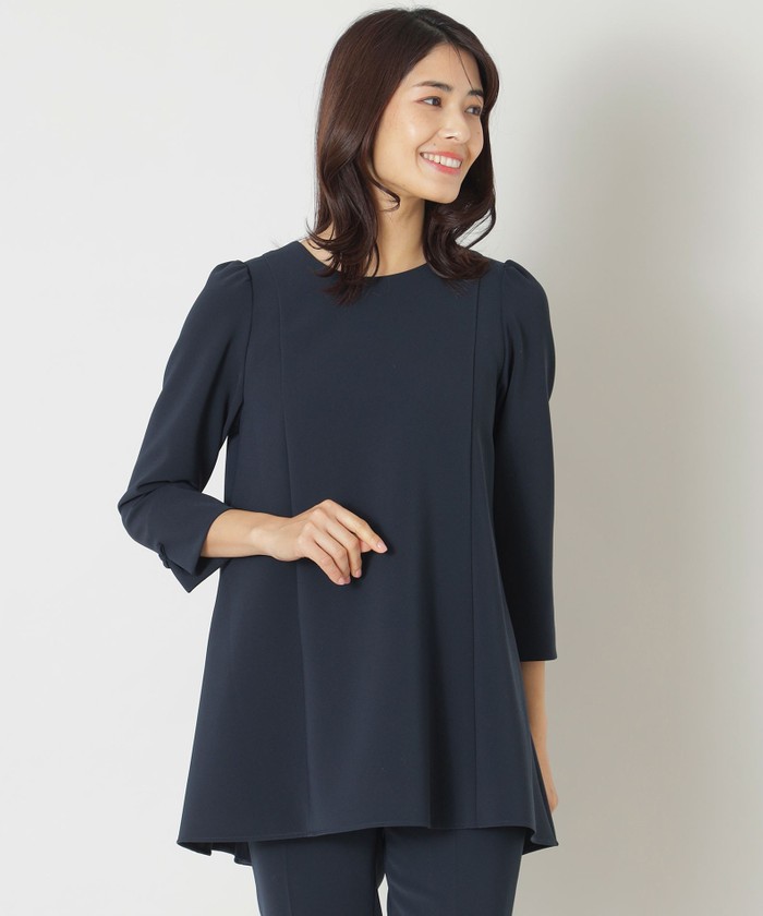 近年モデル✨トゥービーシック　リネンミックスツイル ブラウス　ブルー TO BE CHIC（トゥー ビー シック）の「リネンミックスツイル