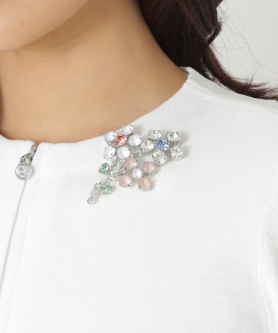 フロストビジューフラワーブローチ