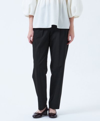 ダブルタックテーパードパンツ