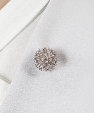 シスルブローチ