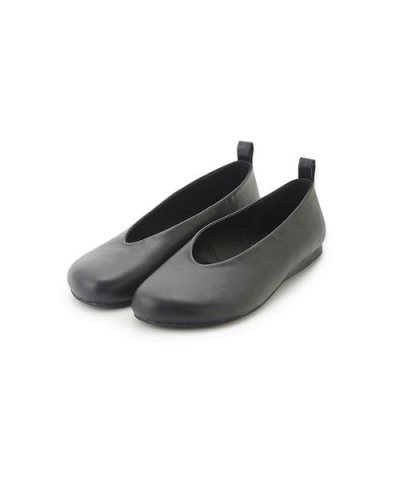 ラウンドトゥバレエシューズ