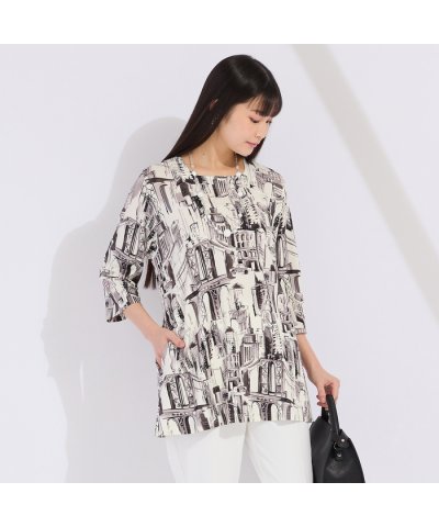 フランス製素材シティプリント　スクエアネックTシャツ