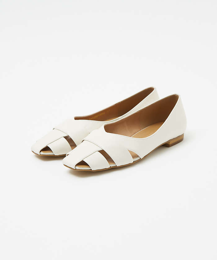 AuBANNISTER グルカモチーフフラットパンプス アイボリー 39