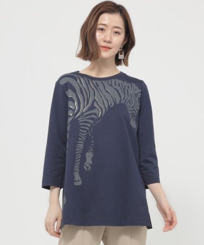 【ウォッシャブル】ゼブラバックプリントチュニックカットソー