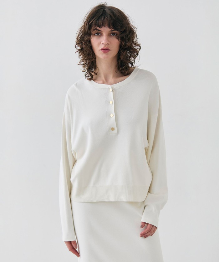 BEIGE 【洗える】LAURA / クルーネックボタンニットトップス ECRU 4 BEIGE 【洗える】LAURA / クルーネックボタンニットトップス ECRU 4