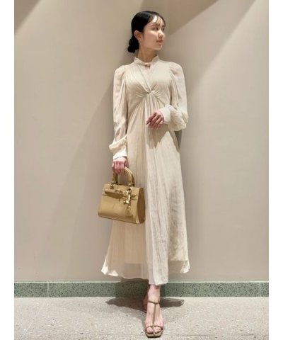 フロントツイストワンピース