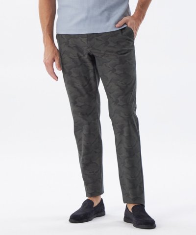 カモフラプリントドローコードパンツ