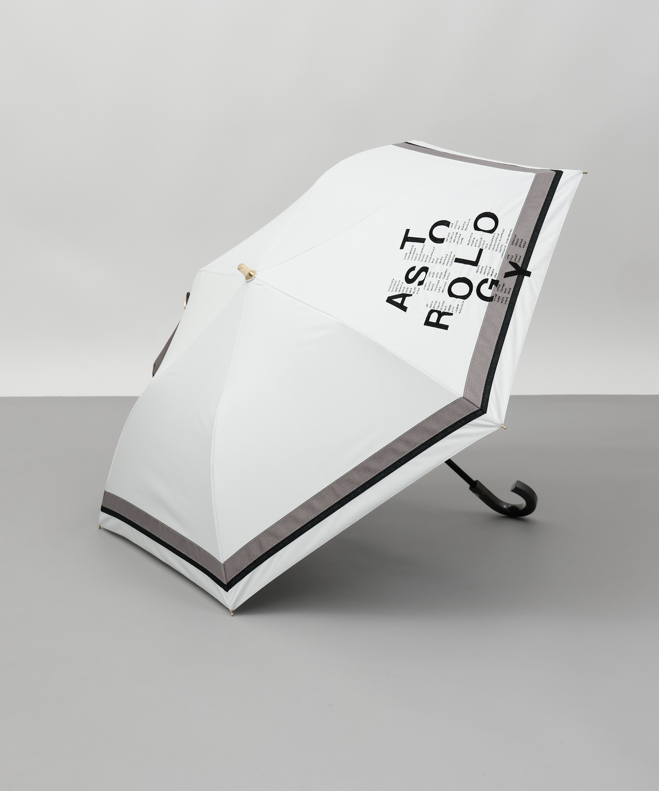 ロゴ刺しゅう晴雨兼用パラソル（2段折り・トップフラット）(507978865