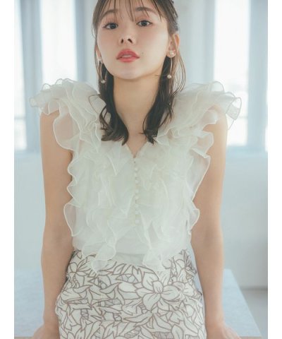 ノースリフリルブラウス