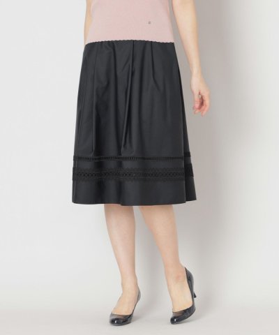 ヘムボーダーレース スカート
