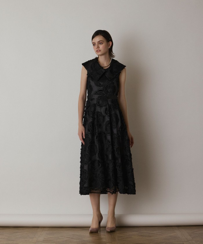GRACECONTINENTAL ローズ刺繍ワンピース ブラック 36 GRACECONTINENTAL ローズ刺繍ワンピース ブラック 36