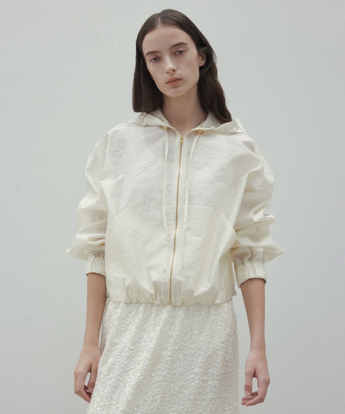 2025SS新品✨ベイジ IBERIS / スタンドカラーブルゾン その他|ブルゾン|BEIGE,(ベイジ)|阪急百貨店公式通販サイト