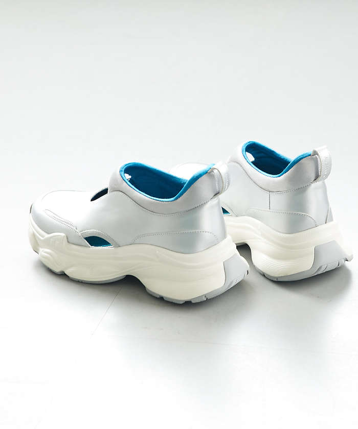 AuBANNISTER メリージェーンスニーカー シルバー 24.5