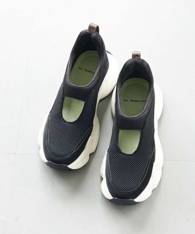 メリージェーンスニーカー