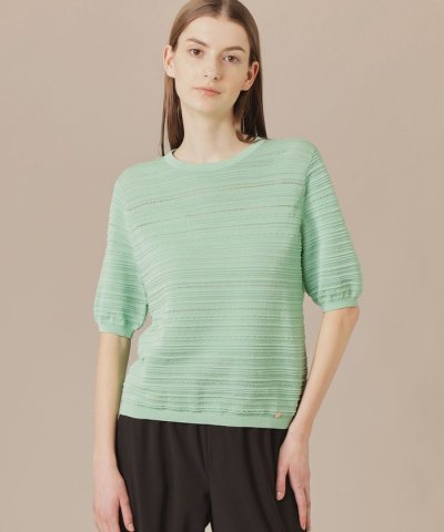 【婦人画報掲載】バックパターンボーダーニットプルオーバー