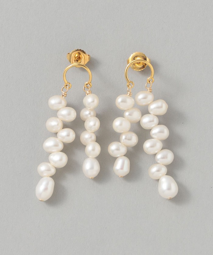 Mounir】ボリュームパールピアス《WEB&EPOCA THE SHOP店舗 Mounir】ボリュームパールピアス《WEB&EPOCA THE SHOP店舗
