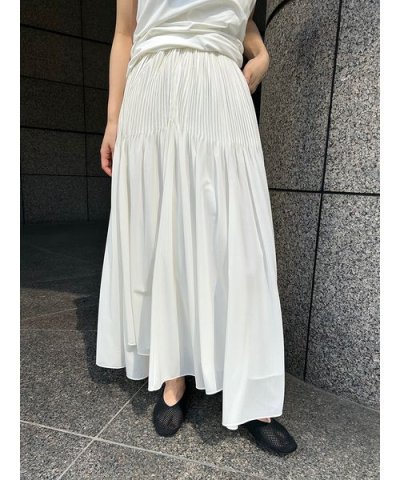 シアーピンタックフレアスカート