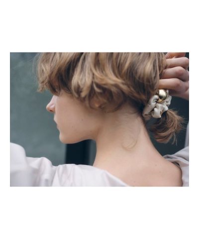 ボールヘアゴム