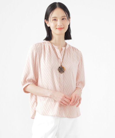 【UV対策】【ウォッシャブル】ラインキューブプリントキーネックブラウス