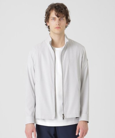 【一部店舗限定】シアサッカースタンドネックブルゾン