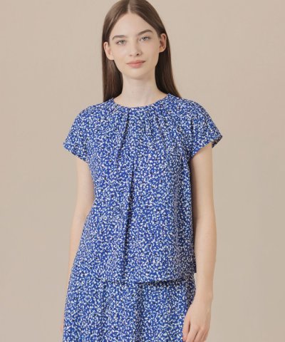 ランダムドットプリントブラウス