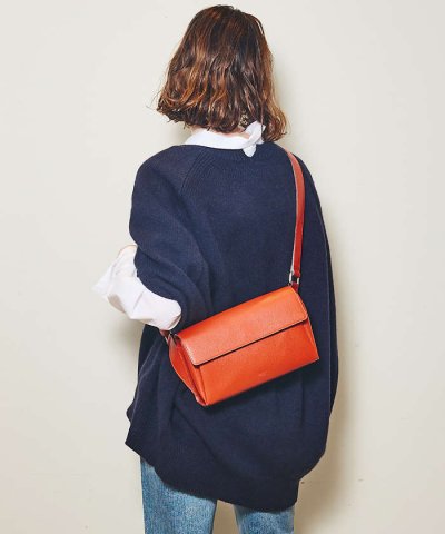 Stri/レザークロスボディバッグ