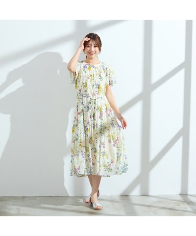 ボタニカルプリントワンピース