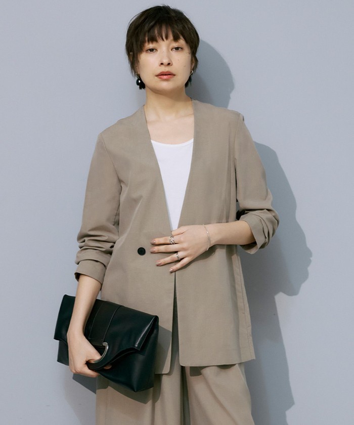 アイシービー　ICB フード付き　ブルゾン　ライトグレー系　未使用品 アイシービー ICB フード付き ブルゾン ライトグレー系 未使用品