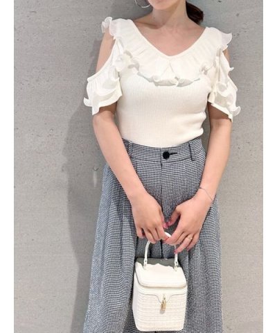フリルプリーツニットプルオーバー