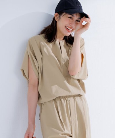 【接触冷感/UVカット/洗える・Oggi ７月掲載】YANN / Vスリットプル