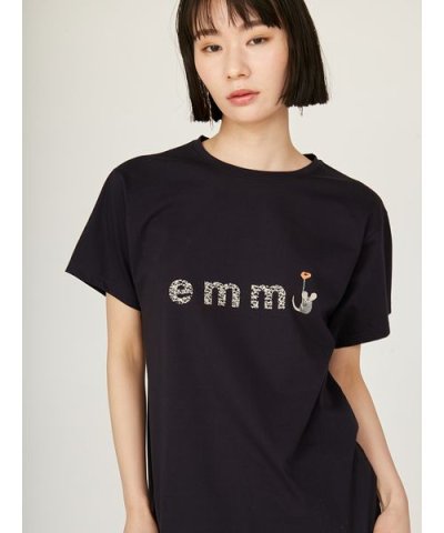 【emmi×Leo Lionni】emmiロゴグラフィックＴシャツ
